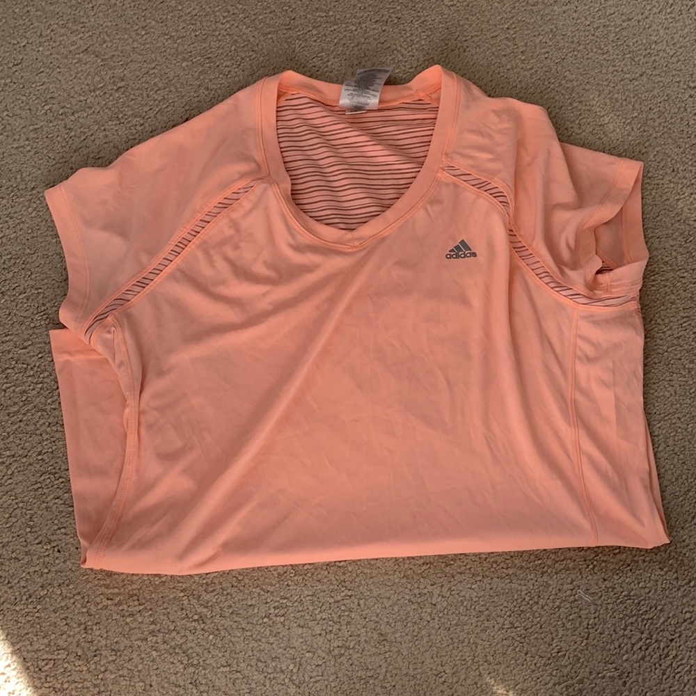 Size L- adidas workout top